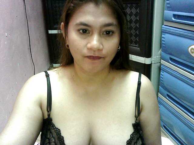 peenastyfame live cam on BongaCams