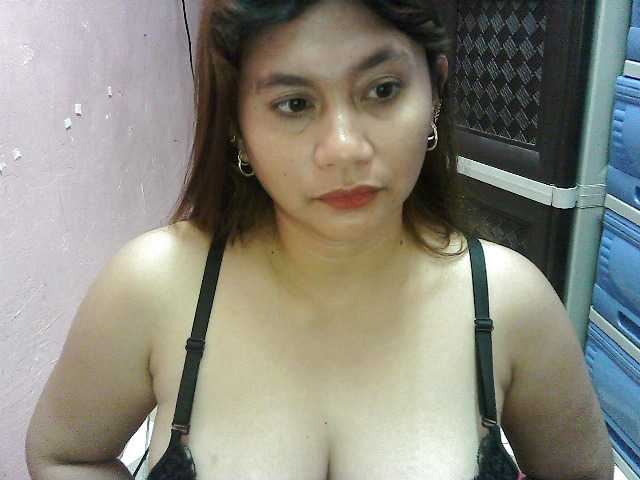 peenastyfame live cam on BongaCams