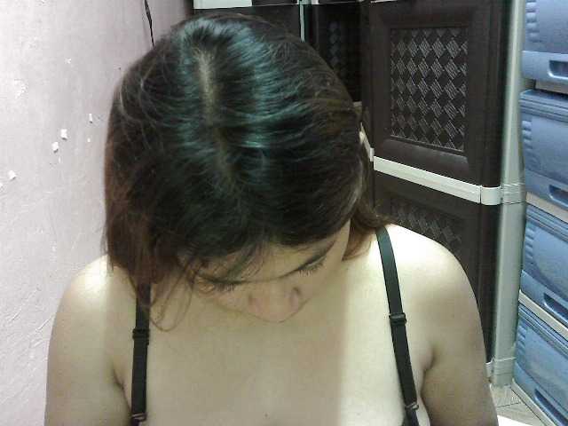 peenastyfame live cam on BongaCams