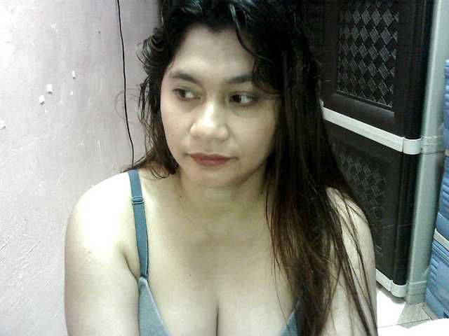 peenastyfame live cam on BongaCams