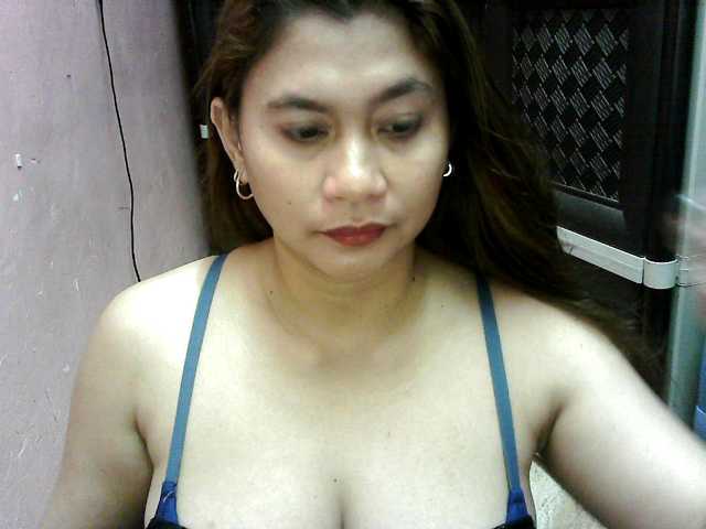 peenastyfame live cam on BongaCams