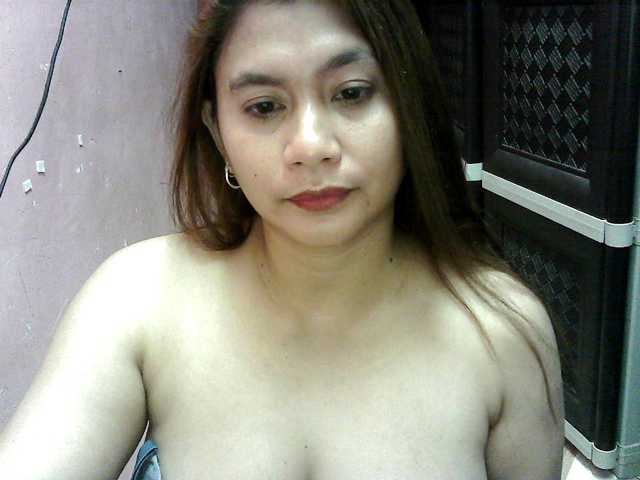 peenastyfame live cam on BongaCams