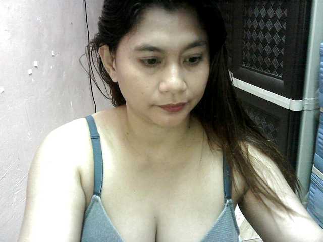 peenastyfame live cam on BongaCams