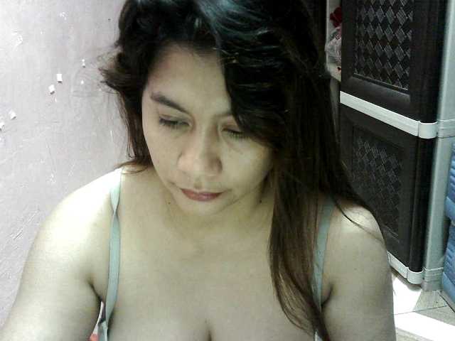 peenastyfame live cam on BongaCams