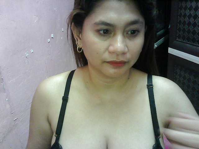 peenastyfame live cam on BongaCams
