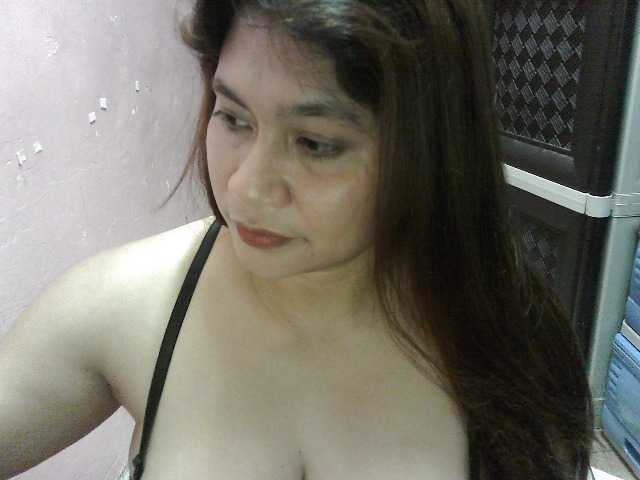 peenastyfame live cam on BongaCams