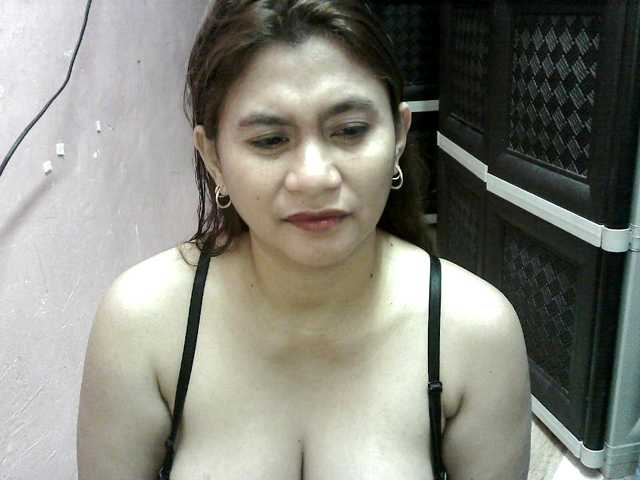 peenastyfame live cam preview