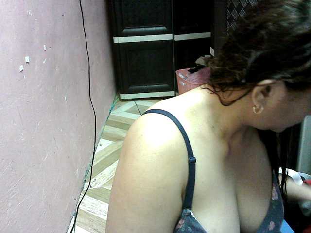 peenastyfame live cam preview