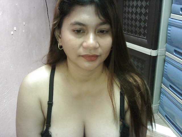 peenastyfame live cam on BongaCams