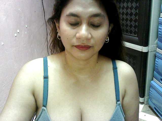 peenastyfame live cam on BongaCams