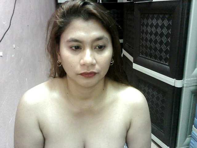 peenastyfame live cam on BongaCams