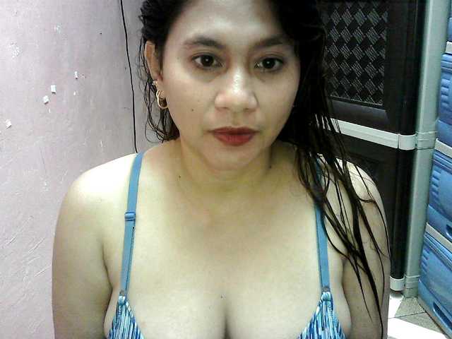 peenastyfame live cam on BongaCams