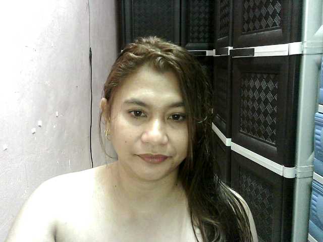 peenastyfame live cam on BongaCams