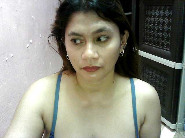 peenastyfame live cam on BongaCams