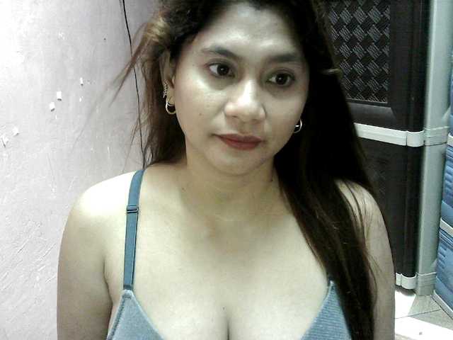 peenastyfame live cam on BongaCams