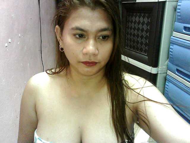 peenastyfame live cam on BongaCams
