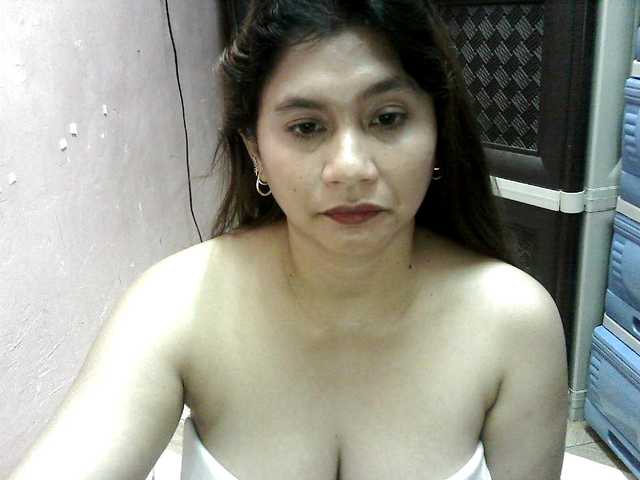 peenastyfame live cam on BongaCams