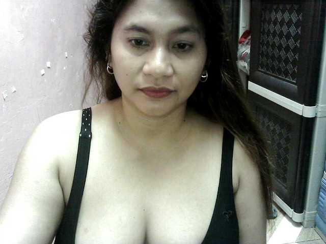 peenastyfame live cam on BongaCams