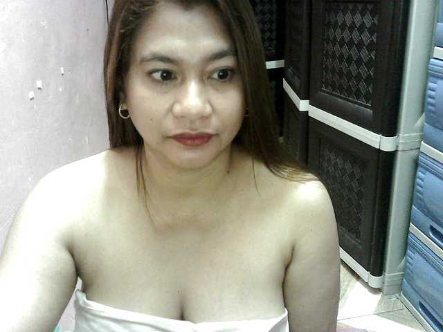 peenastyfame live cam on BongaCams