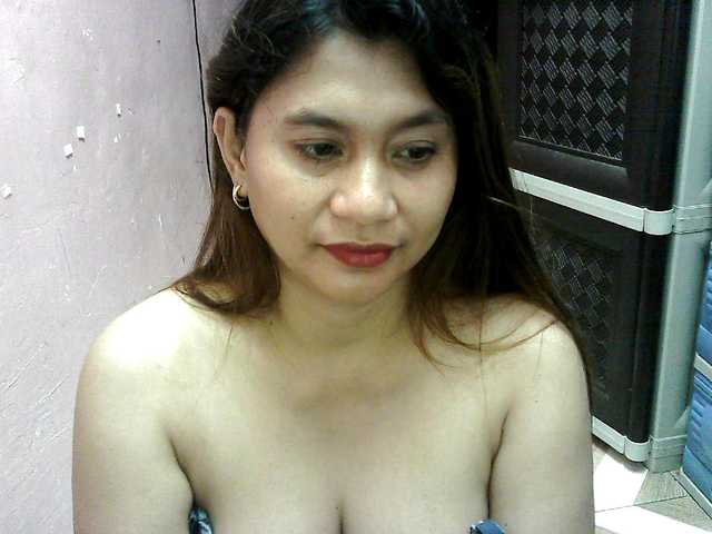 peenastyfame live cam on BongaCams