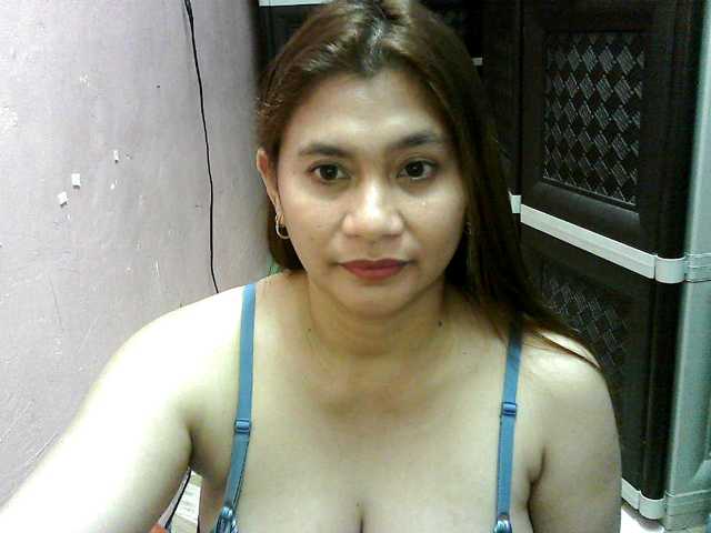 peenastyfame live cam on BongaCams