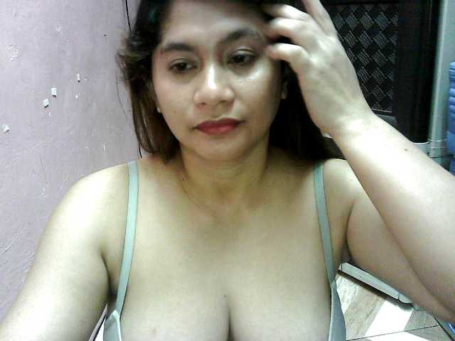 peenastyfame live cam on BongaCams