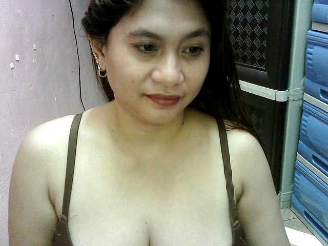peenastyfame live cam on BongaCams