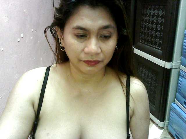 peenastyfame live cam on BongaCams