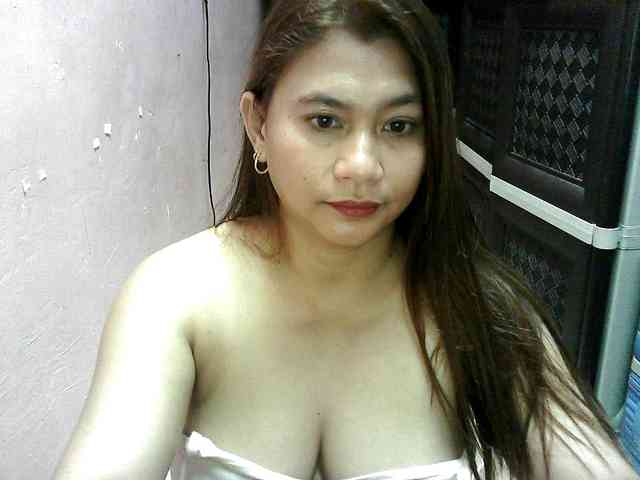 peenastyfame webcam