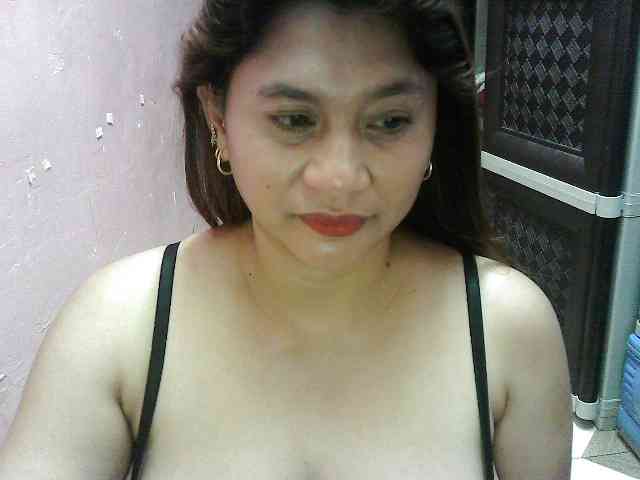 peenastyfame webcam