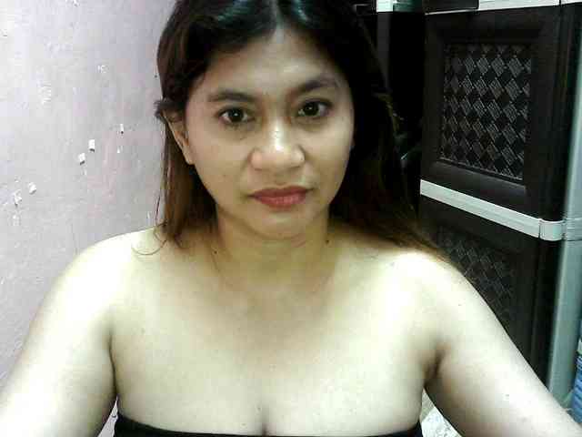 peenastyfame webcam