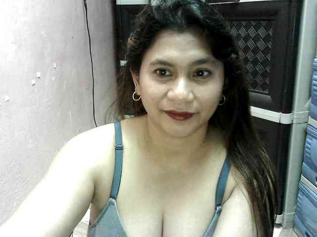 peenastyfame webcam