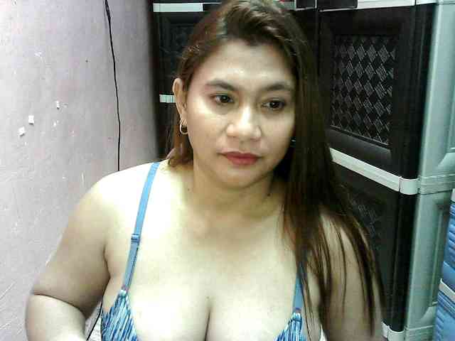 peenastyfame webcam
