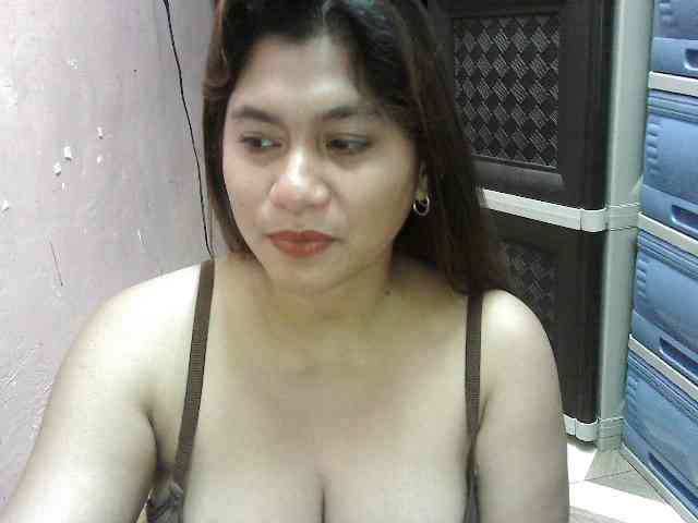 peenastyfame webcam