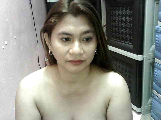 peenastyfame webcam