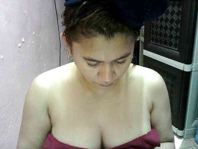 peenastyfame webcam