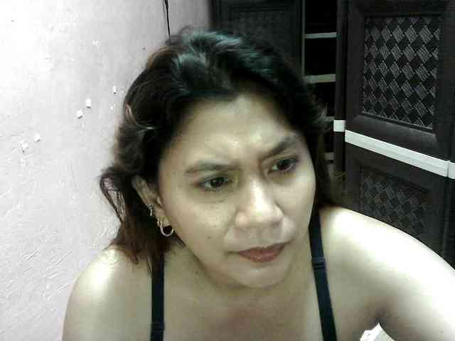 peenastyfame webcam