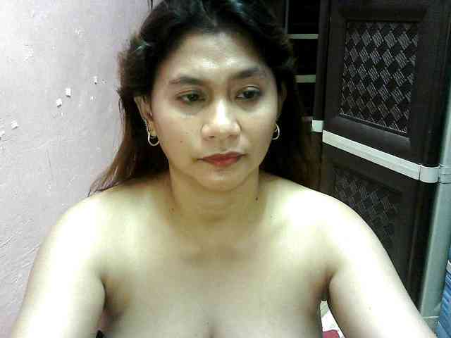 peenastyfame webcam