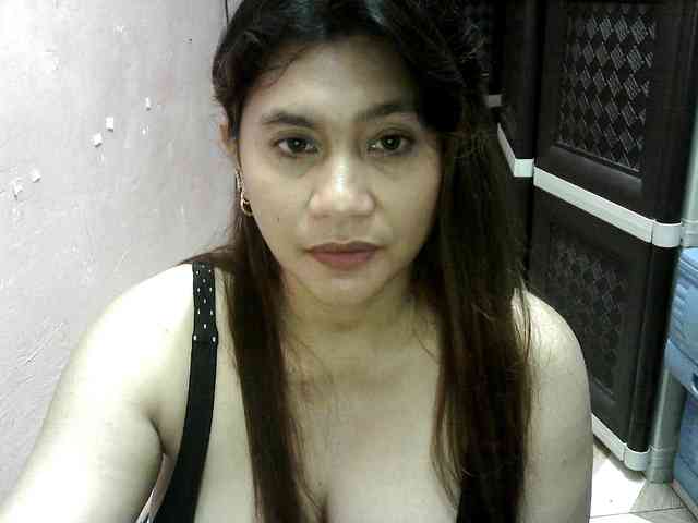peenastyfame webcam