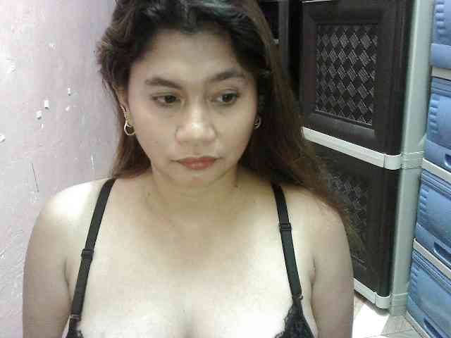 peenastyfame webcam