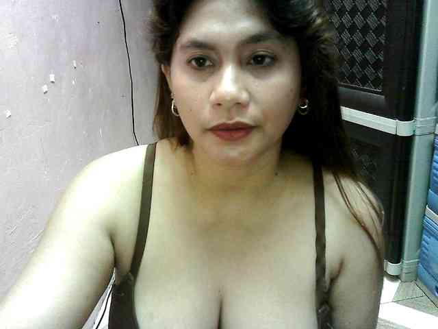 peenastyfame webcam