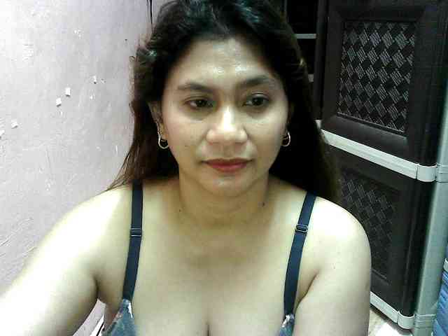 peenastyfame webcam