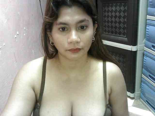 peenastyfame webcam