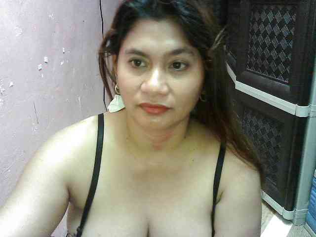peenastyfame webcam