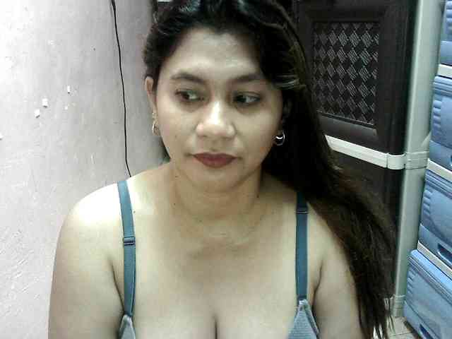 peenastyfame webcam