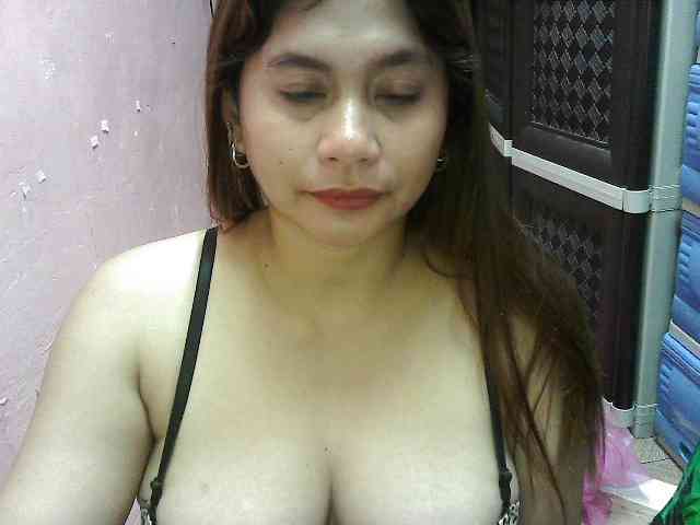 peenastyfame webcam