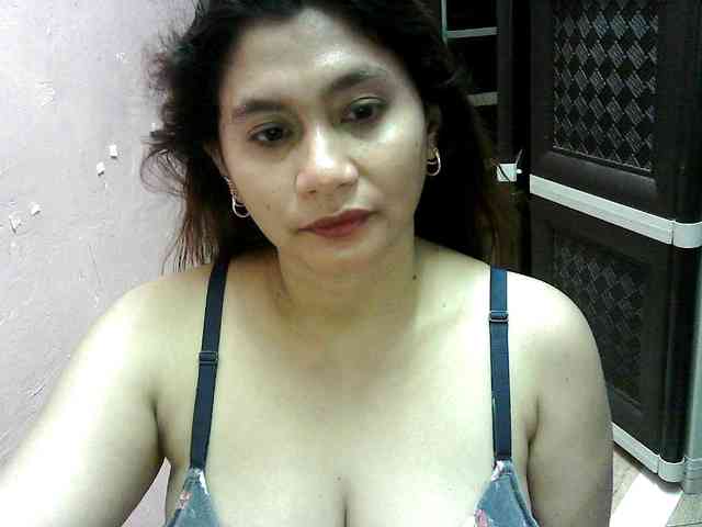 peenastyfame webcam
