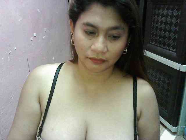 peenastyfame webcam