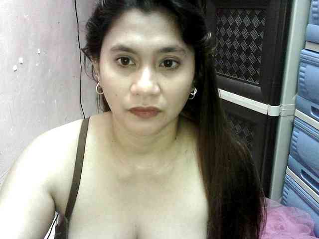 peenastyfame webcam