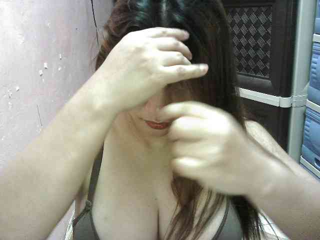 peenastyfame webcam